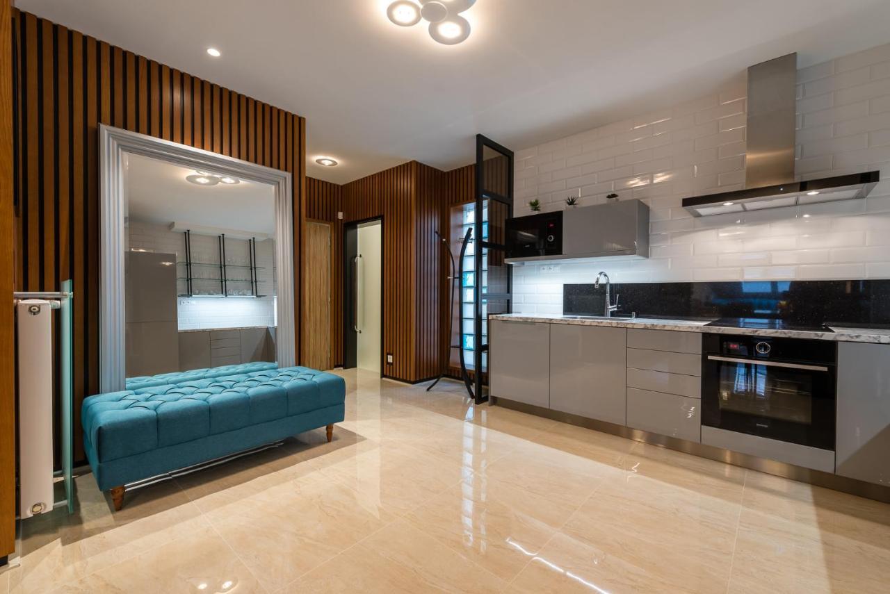 Apartament On The Main Street With Parking Old Town *